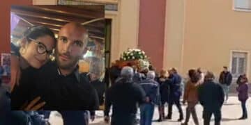 L’ultimo saluto ai fidanzati Paolo e Manola: le lacrime non finiscono mai, dopo quella tragedia a Cala Fighera