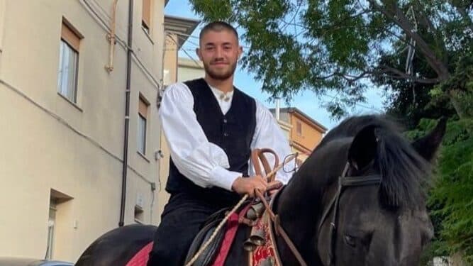 Omicidio di Carnevale, Marco Mameli ucciso a Bari Sardo per un complimento a una ragazza