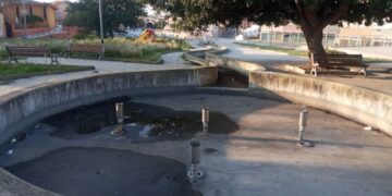 Fontane dismesse a Sinnai: “Vi si coltivino almeno i fiori”