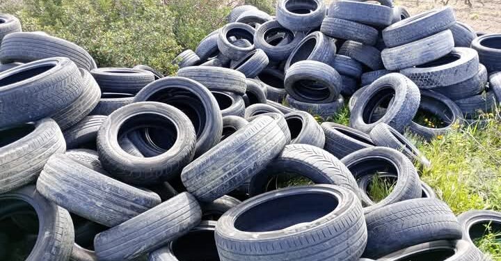 Settimo, discariche abusive di pneumatici: il Comune indaga dopo le segnalazioni dei cittadini