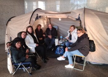 Cagliari, iniziano lo sciopero della fame gli Oss non stabilizzati dalla Asl: è un vero dramma sociale