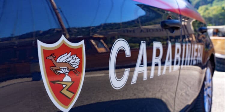 Sanluri, maltratta la madre mentre è agli arresti domiciliari: 19enne in carcere