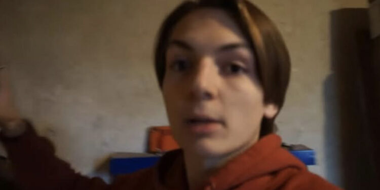 Lo colpisce un aneurisma mentre è in moto e finisce contro un’auto: Jacopo muore a 18 anni