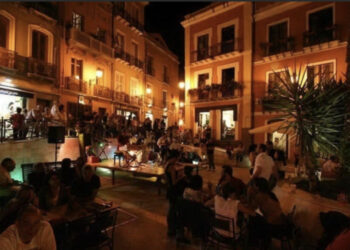 Cagliari, la movida diventa un lusso: prezzi alle stelle nei locali del centro