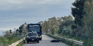 Sardara, si schianta contro il guardrail, morto un centauro di 30 anni