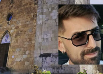 Sardara, immensa folla per l’ultimo saluto ad Alessio Marras: “Resterai per sempre nei nostri cuori”