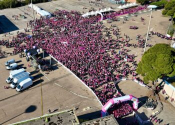 Raffaella: “Io, paziente oncologica per carcinoma mammario condivido una bellissima giornata in rosa e vado avanti sempre e solo con il sorriso”