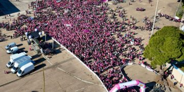 Raffaella: “Io, paziente oncologica per carcinoma mammario condivido una bellissima giornata in rosa e vado avanti sempre e solo con il sorriso”