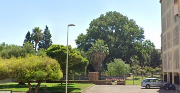 “Lanciano sassi ai passanti”: nuovo gioco per un gruppo di ragazzini ad Assemini