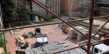 Cagliari, gli studenti del liceo Eleonora d’Arborea esasperati dopo mesi di lavori: “E’ un incubo”