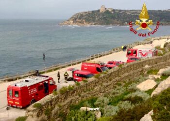 Cagliari, recuperato il corpo di Paolo Durzu: era incastrato negli scogli a 15 metri da quello di Manola