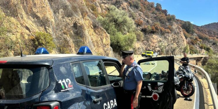 Violento frontale fra moto a Burcei: due feriti gravissimi, 41enne al Brotzu di Cagliari in elisoccorso