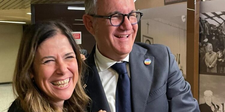 Decadenza Todde in Sardegna, nel chiasso dei 5 stelle fa rumore il silenzio del Pd