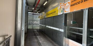 Nuovo mercato di Cagliari in piazza Nazzari, insegne colorate e box nuovissimi: eccolo in anteprima (VIDEO)