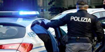 Minacce e violenze su donne sole e disabili nella notte per derubarli: arrestati due sassaresi