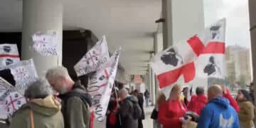 Scorie Nucleari? No grazie! A Cagliari esplode la protesta del Comitato Nonucle contro i depositi in Sardegna (VIDEO)