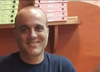 Addio a Bebo Faedda, lacrime per la morte dello storico pizzaiolo di Villanova: aveva 57 anni