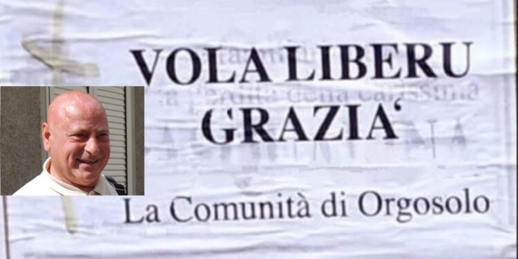 Orgosolo si veste a lutto per l’ultimo saluto a Mesina, manifesti sui muri: “Vola liberu Grazià”