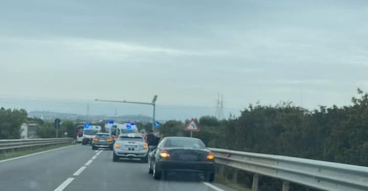 Scarsa illuminazione, carreggiata stretta e intersezioni pericolose sulla Ss 387