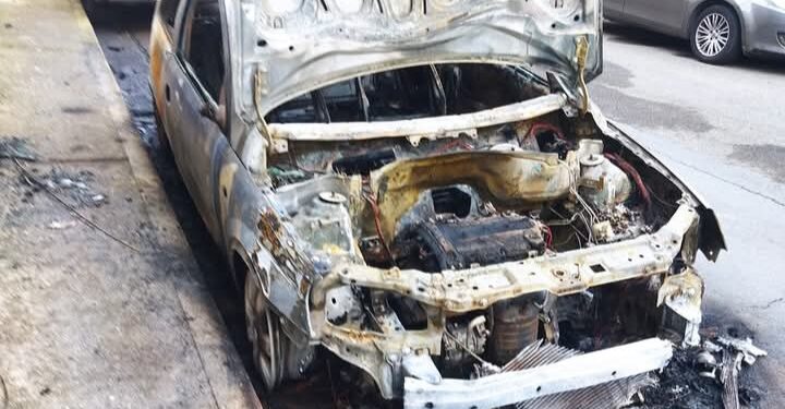 Notte di fuoco ad Assemini, ancora un’auto in fiamme