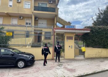 Colpito alla testa con una bottiglia e derubato dopo una serata con amici: 2 arresti a Siurgus Donigala