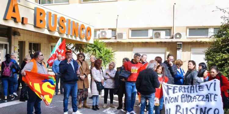 Cagliari, è finita: cala il sipario sulle sale operatorie dell’Oncologico: “Scelta disastrosa, pazienti abbandonati”