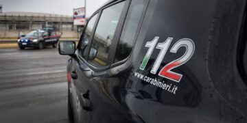 Follia della gelosia a Senorbì: rinchiude una donna in casa, la aggredisce e le porta via il cellulare