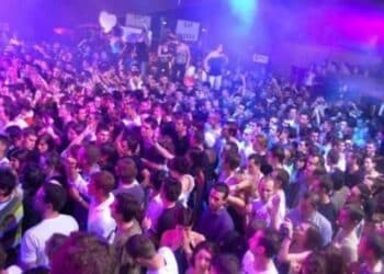 Cagliari, chiuso il discobar Tulum di viale Trieste per irregolarità contrattuali e assicurative: in nero anche due dj