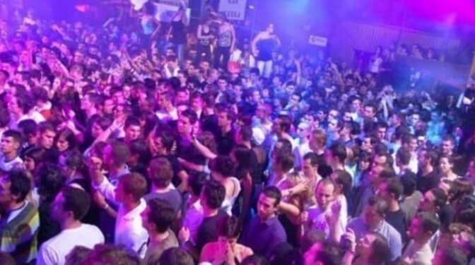 Cagliari, chiuso il discobar Tulum di viale Trieste per irregolarità contrattuali e assicurative: in nero anche due dj