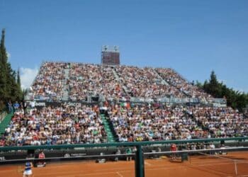 Cagliari, l’assessore Macciotta mette a gara il Tennis Club di cui era presidente, Farris: “Concesso per 35mila euro l’anno: il bando tutela l’interesse del Comune?”