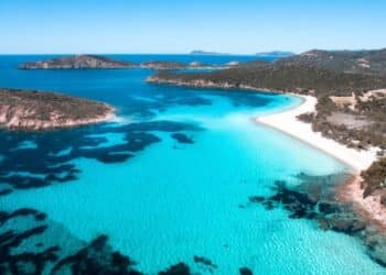 Tuerredda, bagni e tintarelle solo su prenotazione: al via il nuovo sistema di accesso alla bellissima spiaggia di Teulada