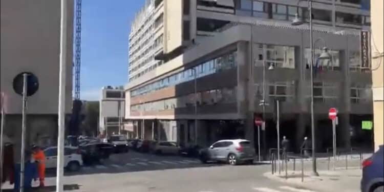 Cagliari, investe il “rivale” dopo una lite ma si scusa e nega: “Non mi sono accorto di nulla”