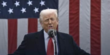 Trump ha firmato, dazi al 20% contro l’Europa: “Ci hanno derubato per anni”