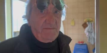 Cagliari, la vita nel degrado a San Michele: “Prigionieri dell’umidità da 9 anni, ogni due giorni dobbiamo rifare la casa” (VIDEO)