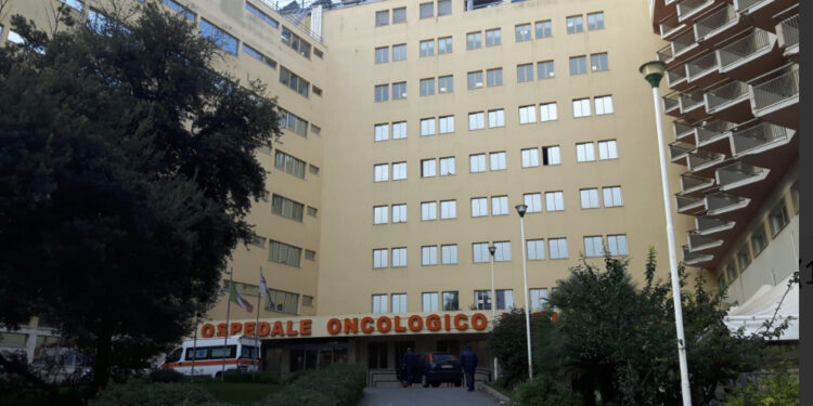 Cagliari, allarme Businco: “gravissimi problemi operativi e igienico sanitari, si parla anche di palesi punti ruggine, nella Endoscopia Toracica”