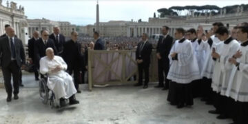 Papa Francesco a Piazza San Pietro per la Domenica delle Palme