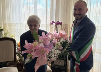 Villanovaforru in festa per Vittoria Montisci: 100 candeline sulla torta