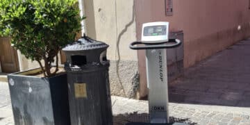Cagliari, “Corso Vittorio la discarica di tutto e di tutti”