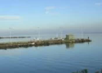 Giallo ad Arbus, ritrovato corpo senza vita incastrato fra scogli