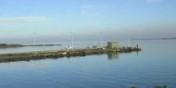 Giallo ad Arbus, ritrovato corpo senza vita incastrato fra scogli