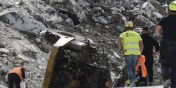 Tragedia sul lavoro, operaio di 59 anni  muore cadendo in una cava