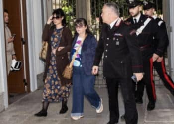 Garlasco, interrogata la madre di Andrea Sempio: non risponde alle domande e ha un malore