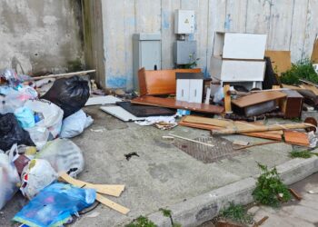 Cagliari, pulizia straordinaria nel quartiere di Sant’Elia