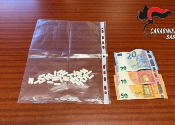 Cocaina nelle capsule dei medicinali: giovane arrestato a Porto Torres