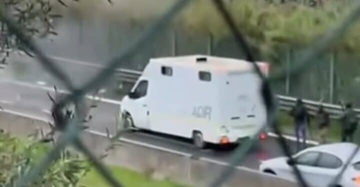 Sardegna nella gogna mediatica: Desulo e Sassari iscritte nel registro degli indagati sui social per la rapina ai portavalori