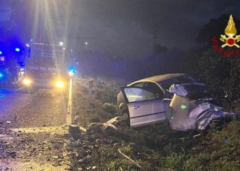 Schianto all’alba sulla strada per Capoterra: due feriti in codice rosso