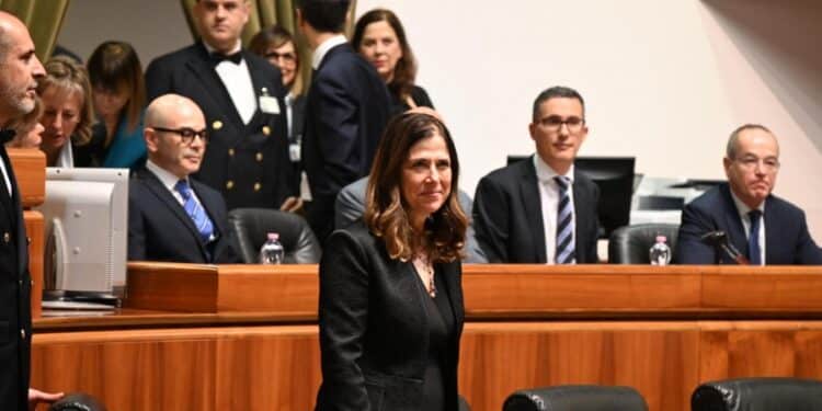 Finanziaria al fotofinish: meno di due settimane per approvare la prima manovra dell’era Todde in Sardegna