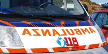 Dramma nella notte a Senorbì: esce fuori strada con l’auto, muore una 20enne