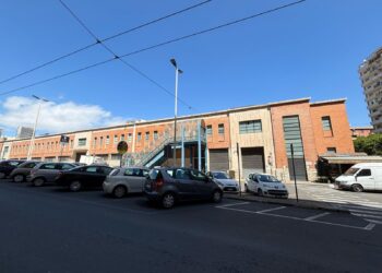 Mercato di San Benedetto, c’è subito uno stop ai lavori con una grande novità: tornano auto e parcheggi (VIDEO)