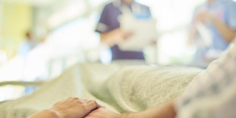 “Serve una sanità che curi, non scorciatoie verso la morte”: parte dai Comuni sardi la mobilitazione anti-suicidio assistito